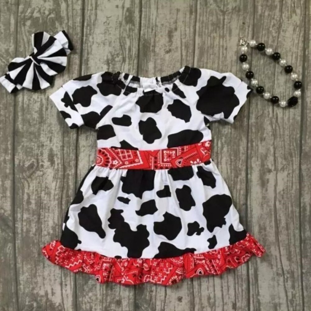 Girls Cow print dress  (NEW)